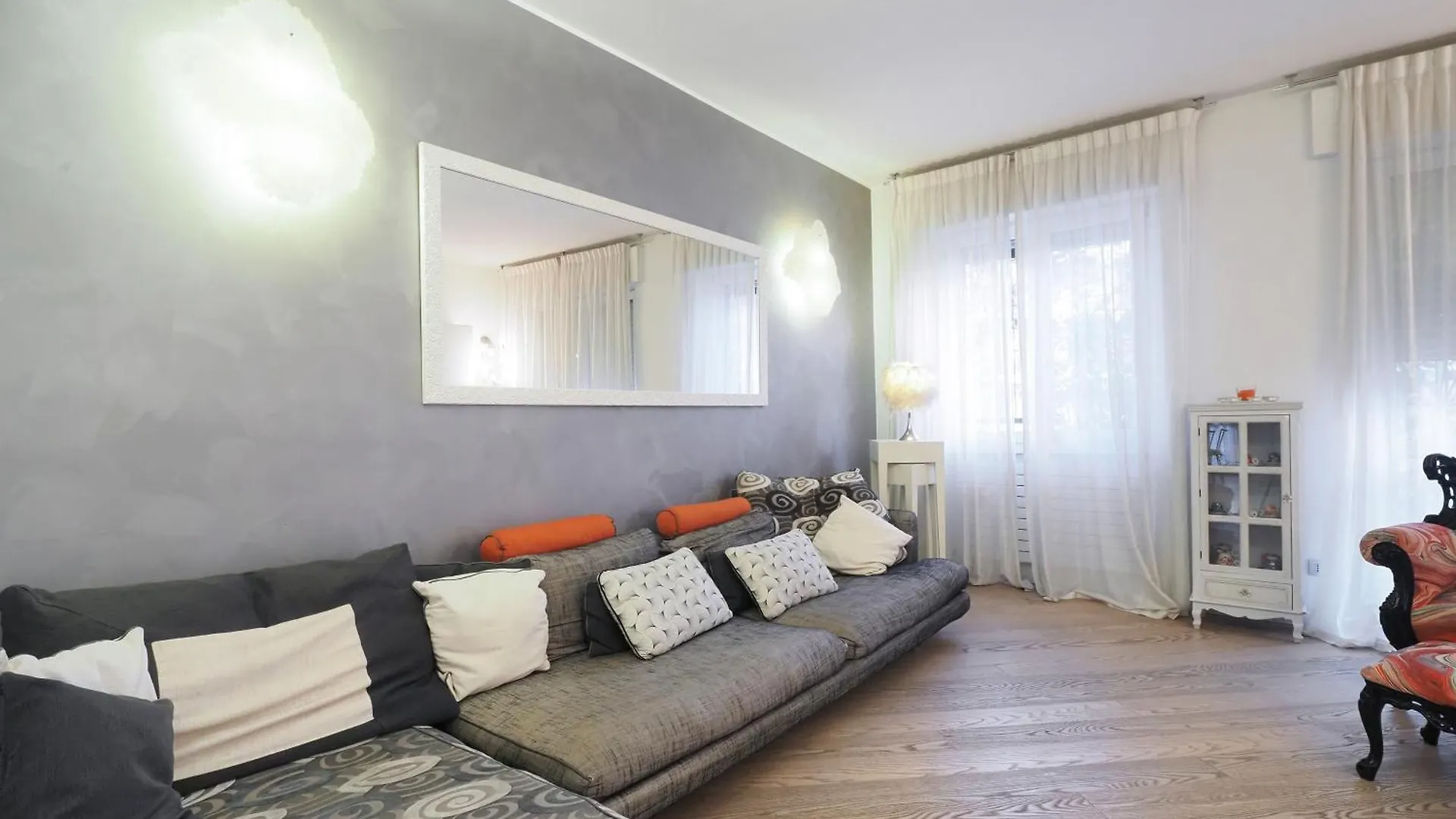 Primopiano - Ronchi Apartment Milan