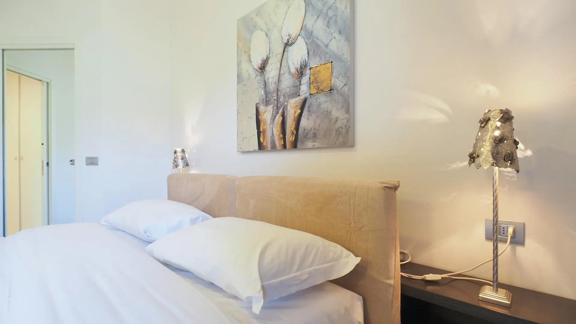 Primopiano - Ronchi Apartment Milan