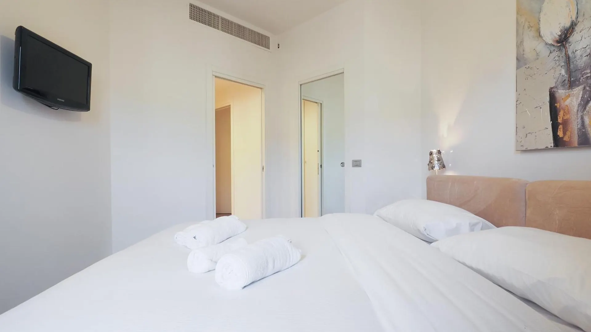 Primopiano - Ronchi Apartment Milan 0*,  Italy
