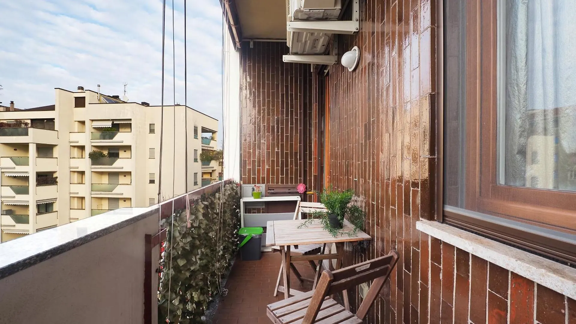 Primopiano - Ronchi Apartment Milan
